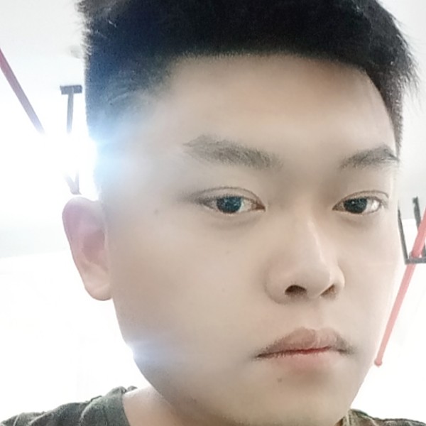 老实相许荔枝的照片