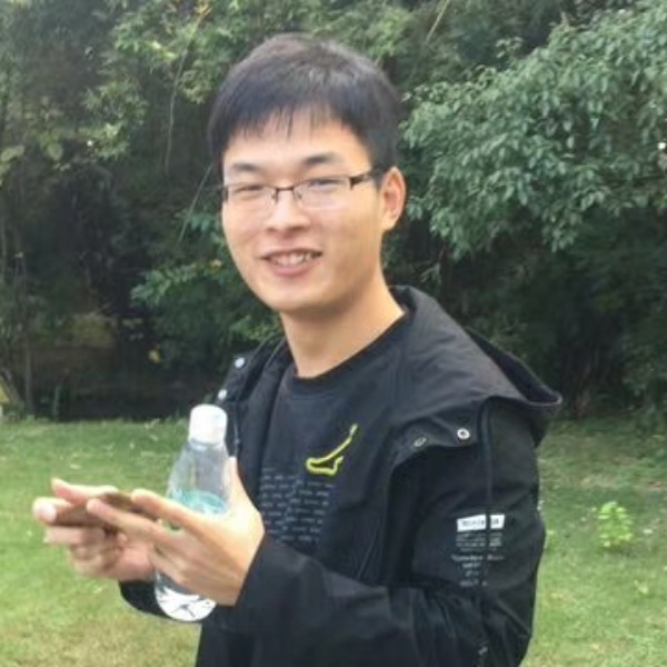 文静与奇迹的照片