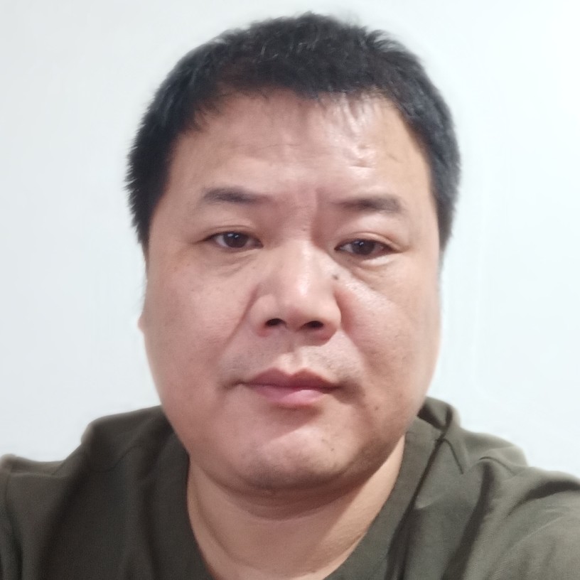 傲霜苍松的照片