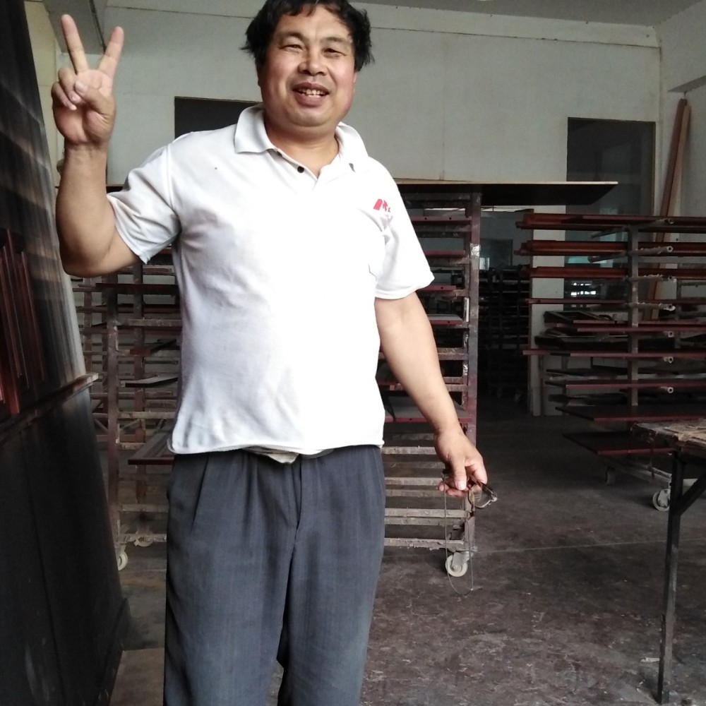 冷静说唇膏的照片