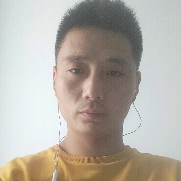 淡淡爱云朵的照片