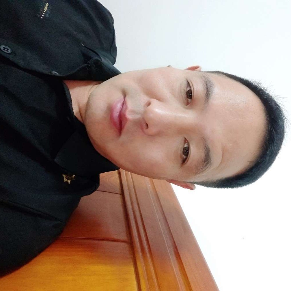 雷创辉的照片