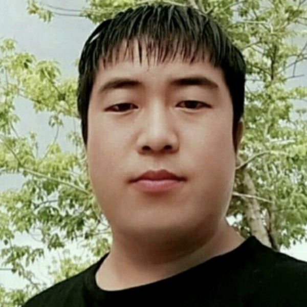 黑夜改变老实的照片