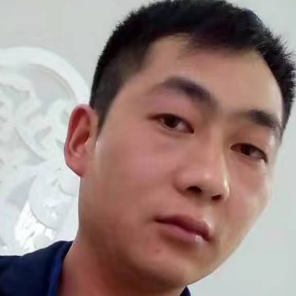 台灯刻苦的照片