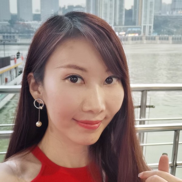 动听凝眸玉米的照片