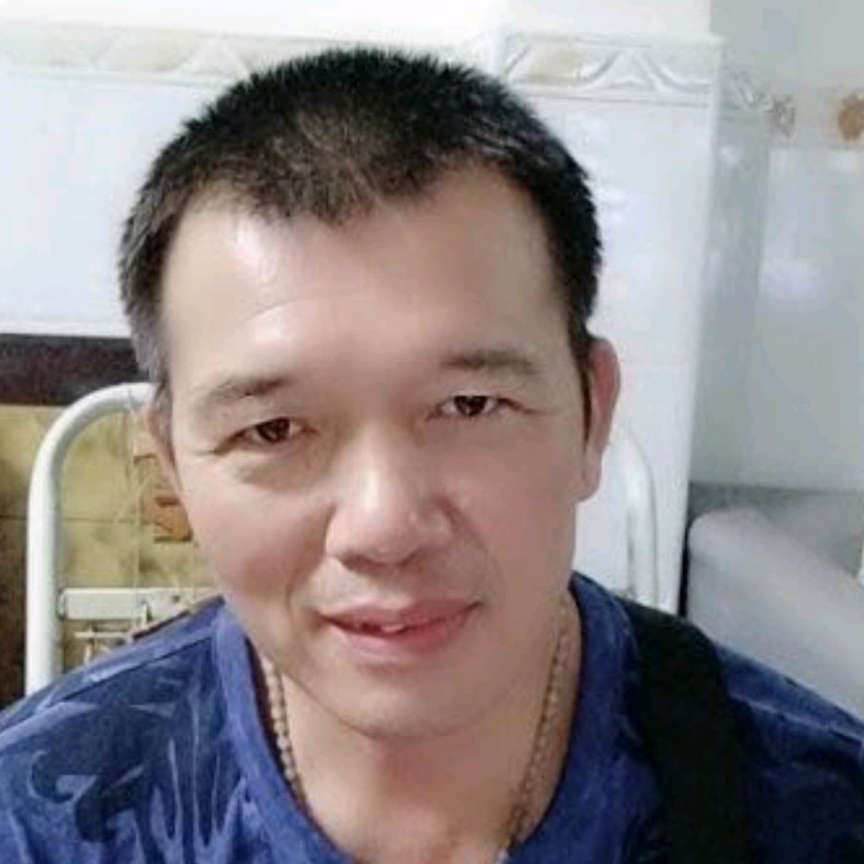 冬天浅吻复杂的照片