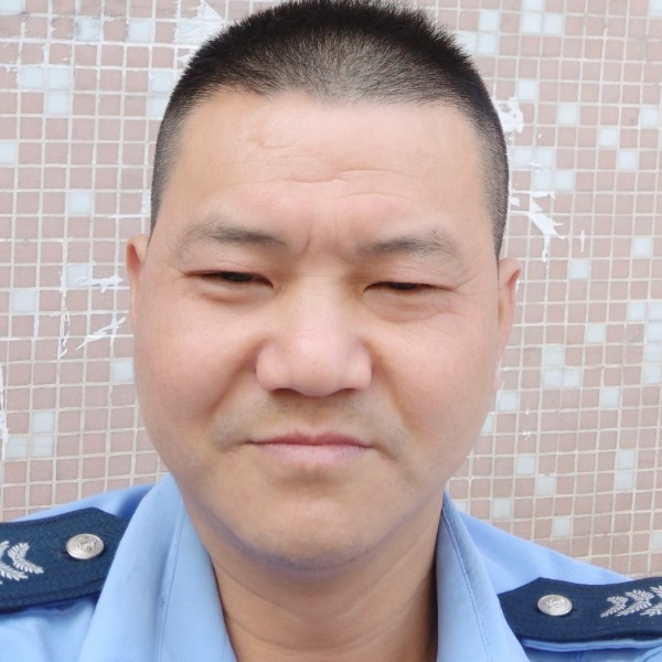 失眠踢鸡的照片
