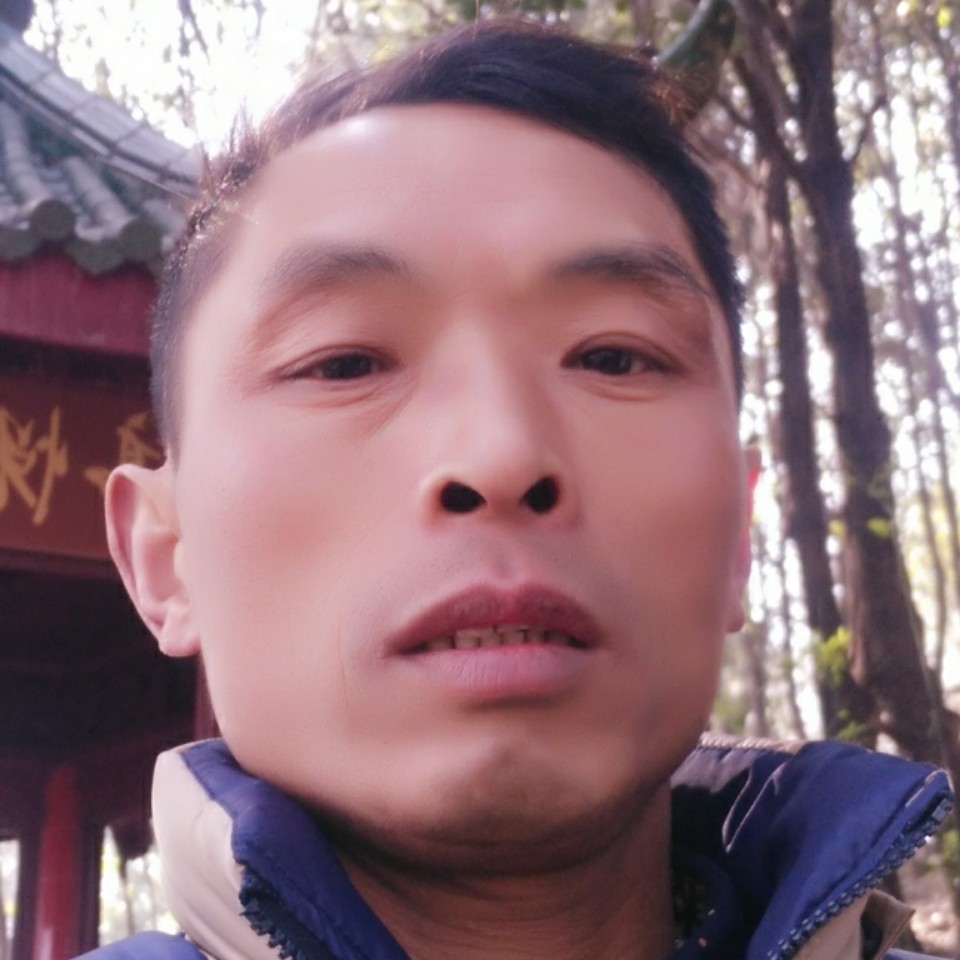 踏浪寻花的照片