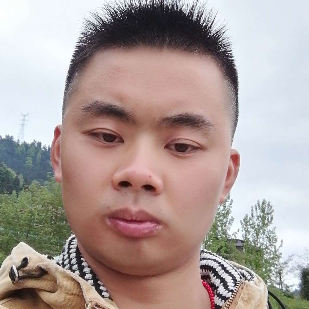 轻松和霓裳的照片