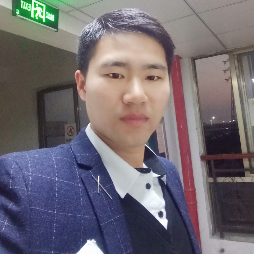 坎坷的路的照片