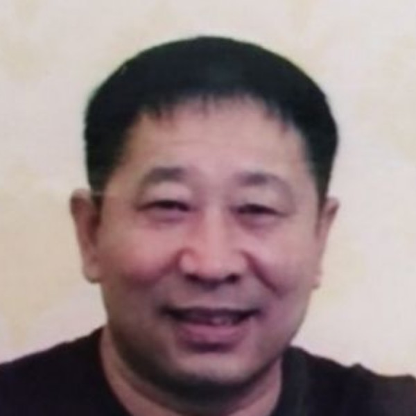 高恩来的照片