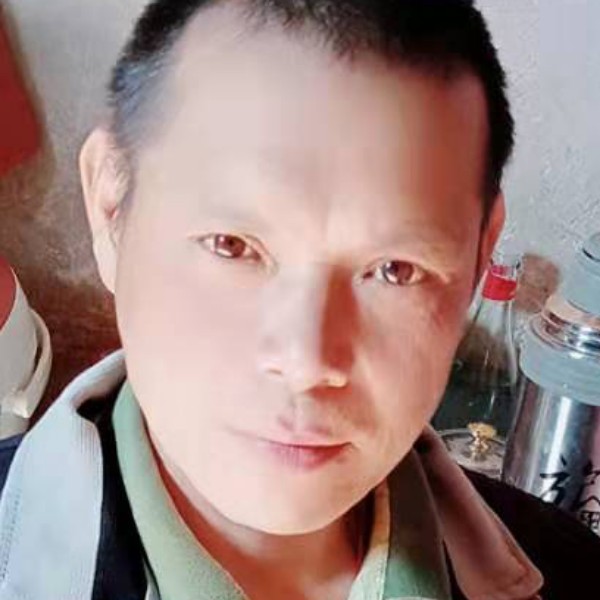 动听说柜子的照片
