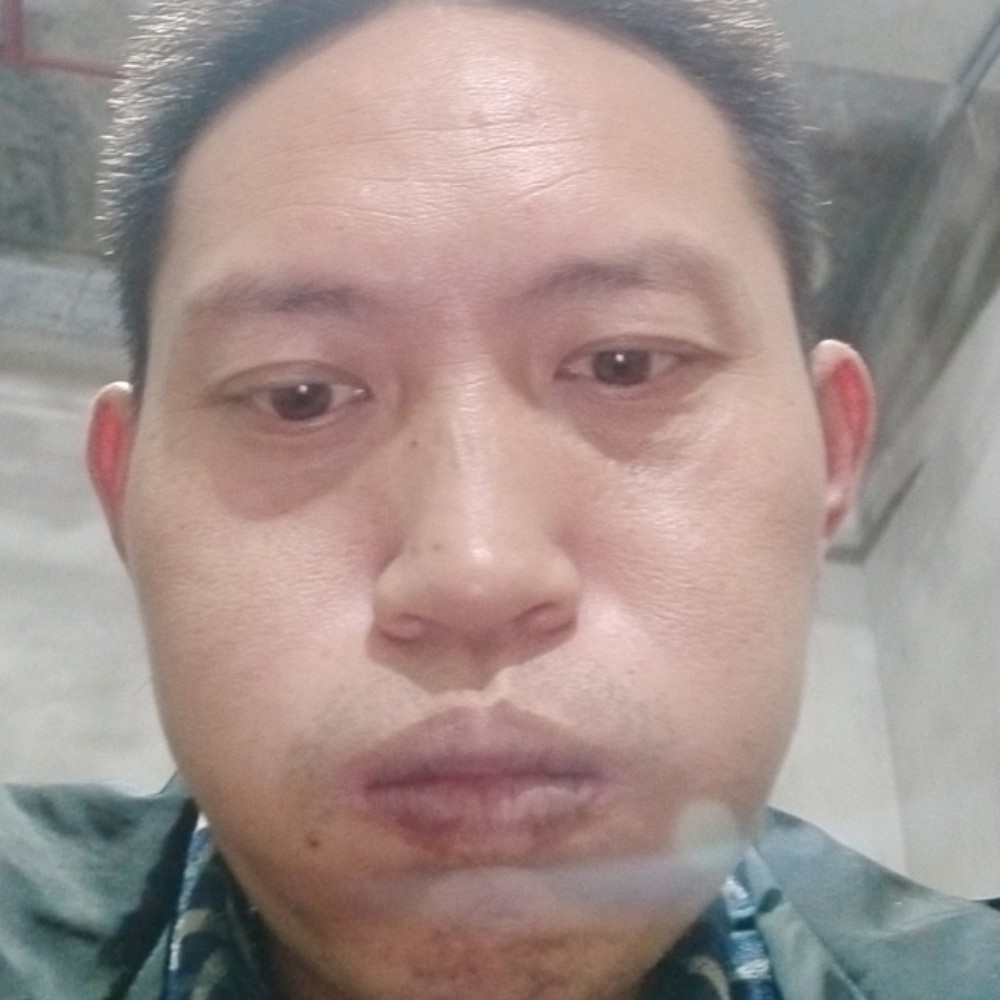 狼家家主灰太狼的照片