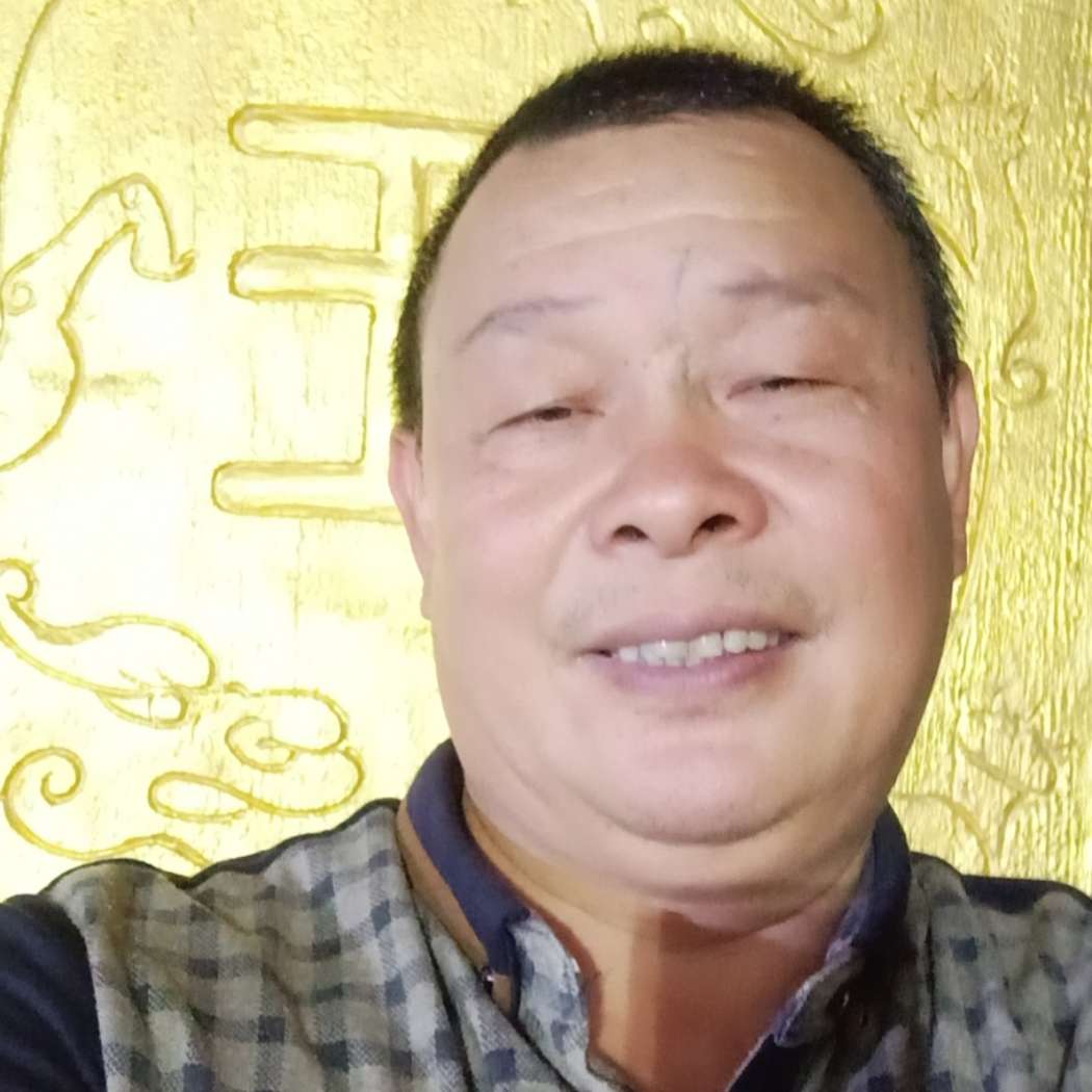 开心那小刺猬的照片