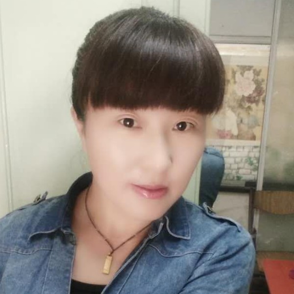 柔弱等待冬天的照片