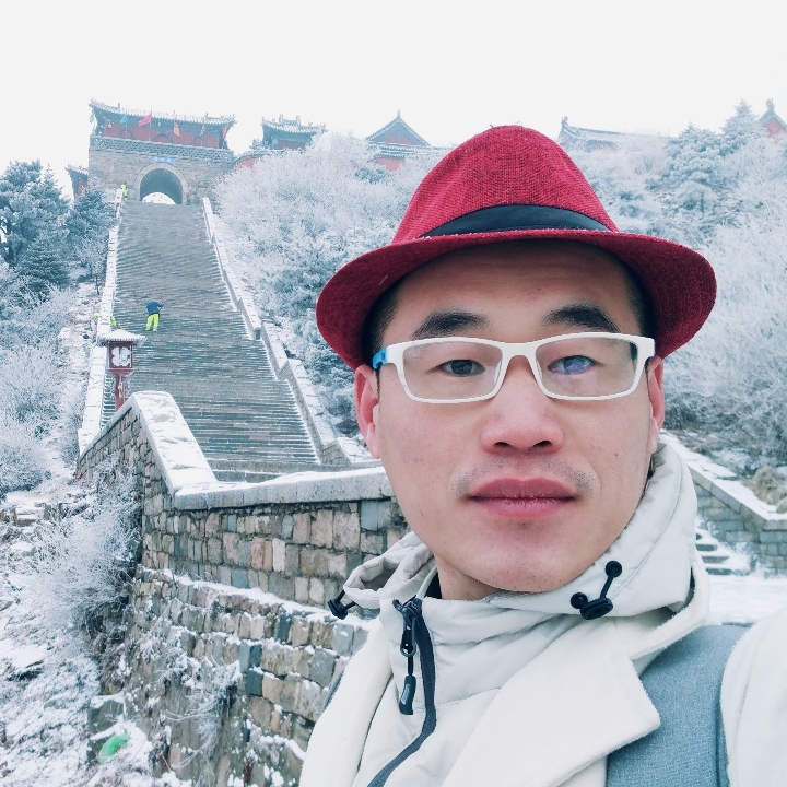 莫闲二爷的照片