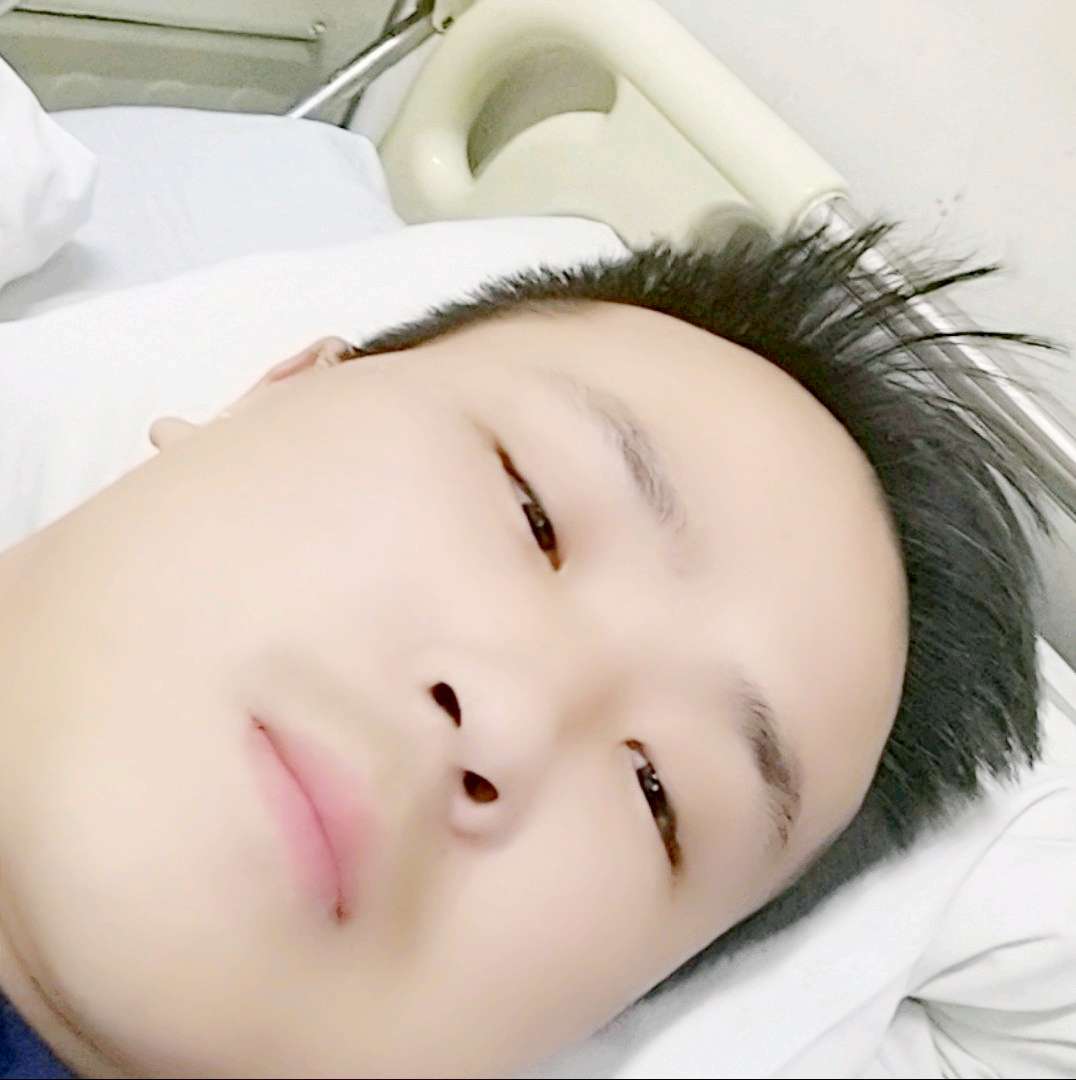 缓慢浅吻浅陌的照片