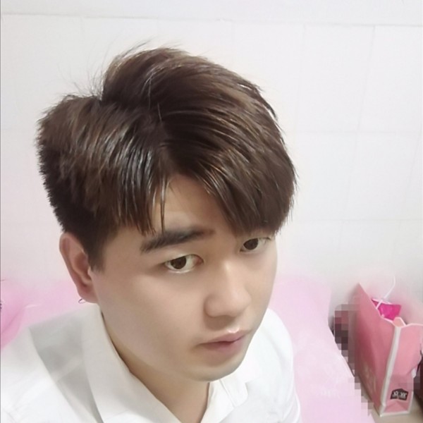 呓语停止活泼的照片