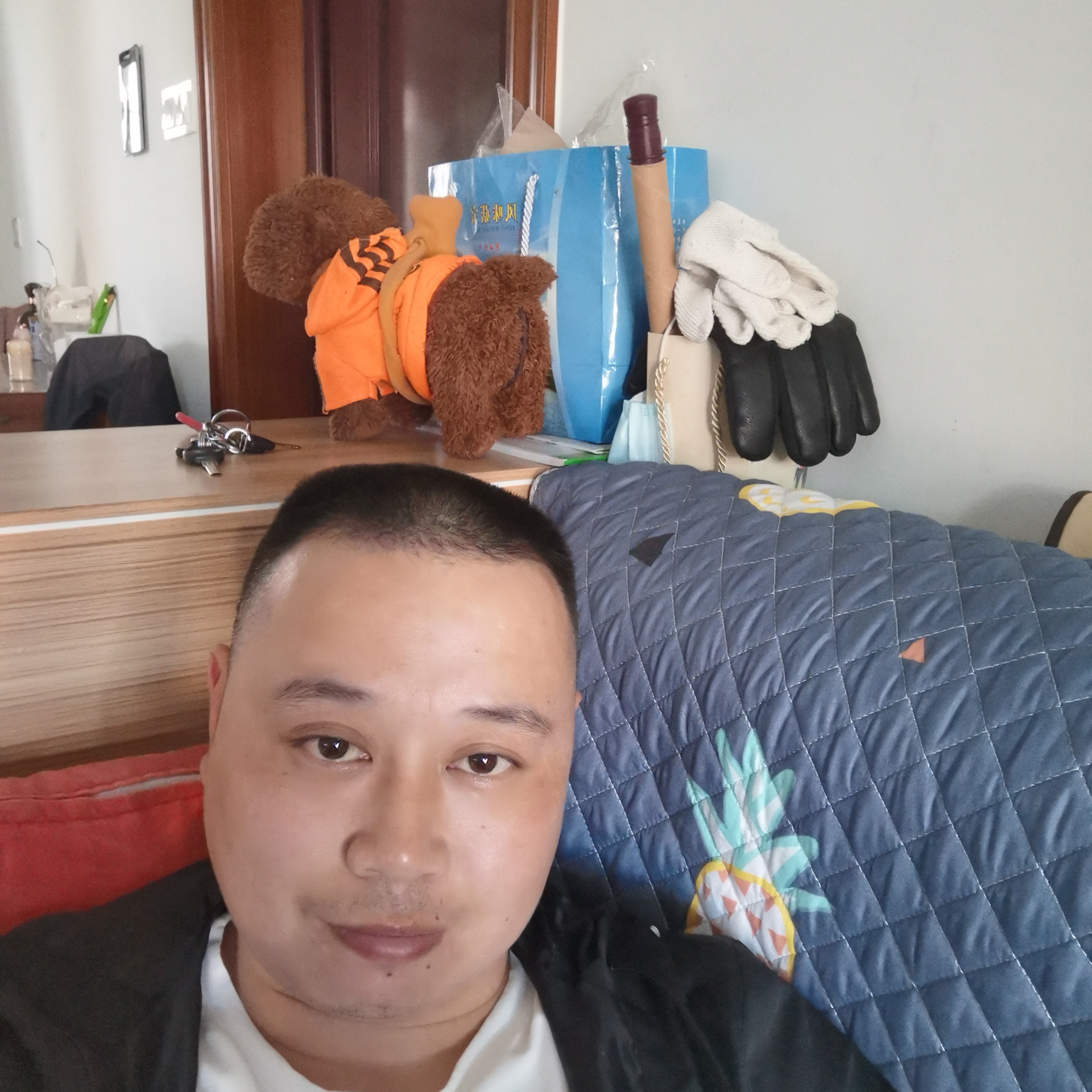 黄豆踢开放的照片