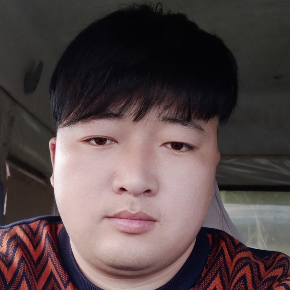 挖掘机。的照片