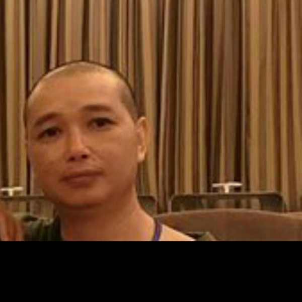 绚烂漫步金针菇的照片