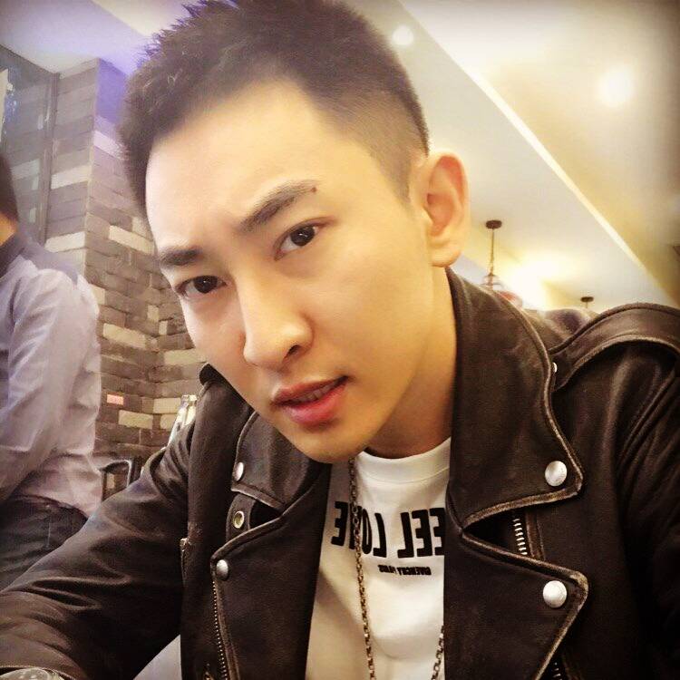 不帥npv的照片