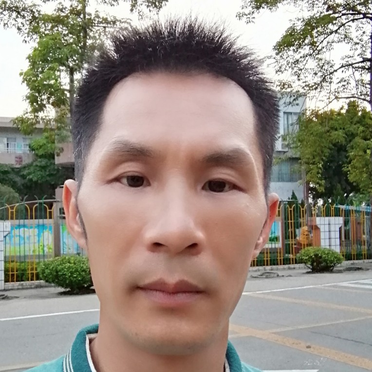 深吻你的红唇的照片