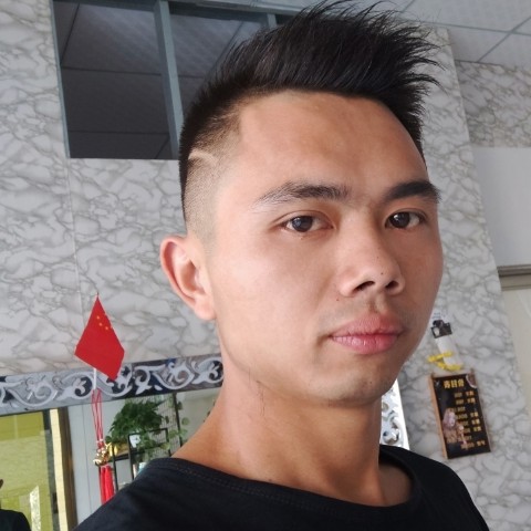 微笑和微凉的照片