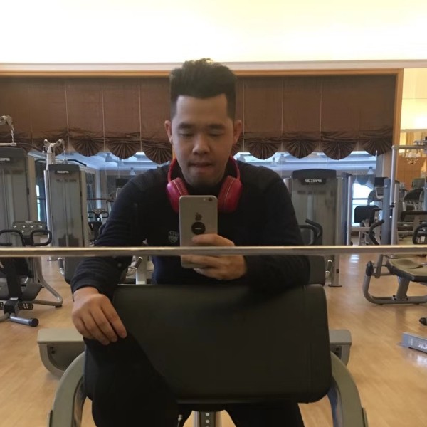 超帅和小蘑菇的照片