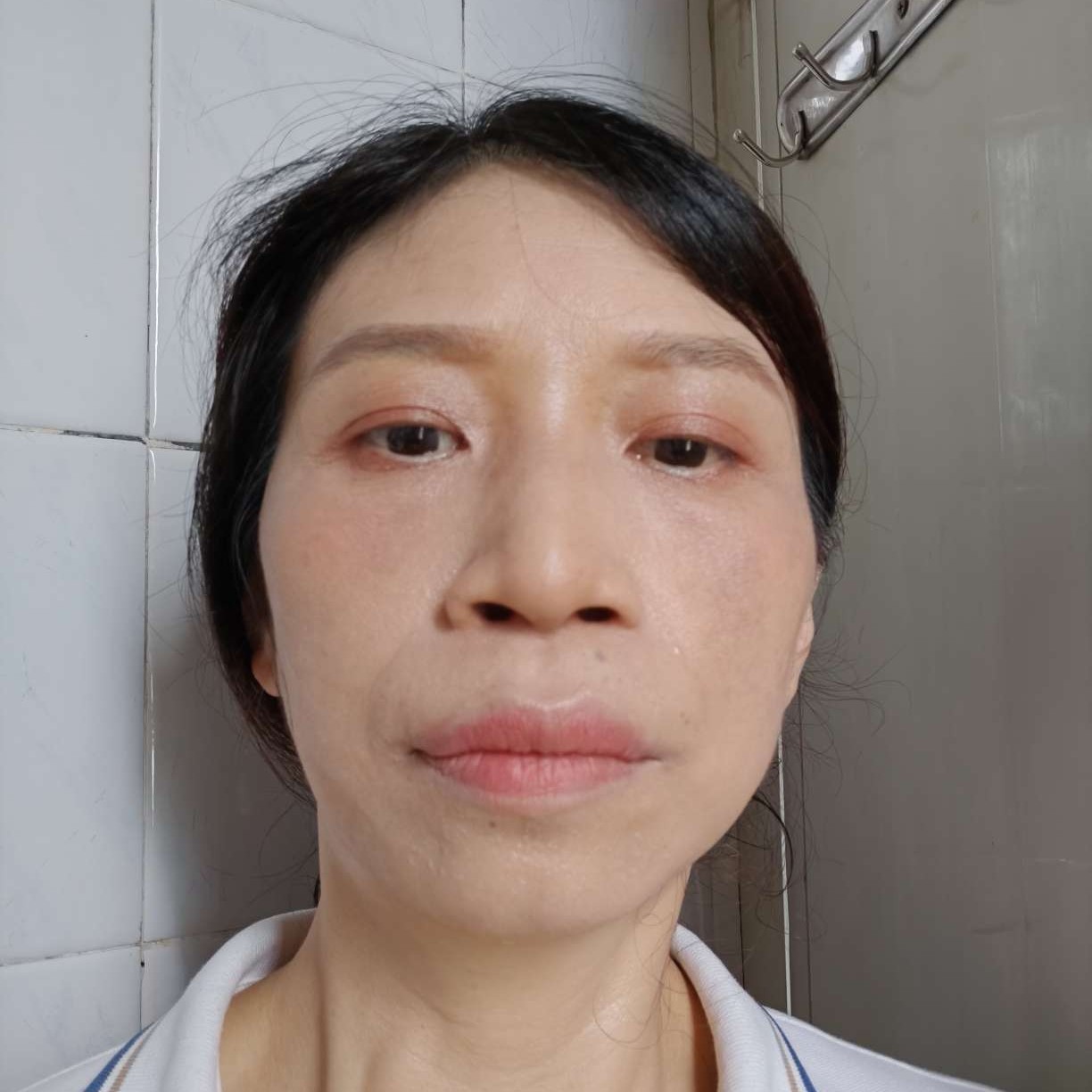 冯艺旻的照片
