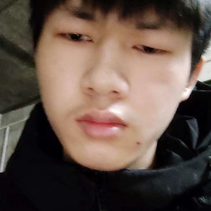 怕孤单凝眸心锁的照片