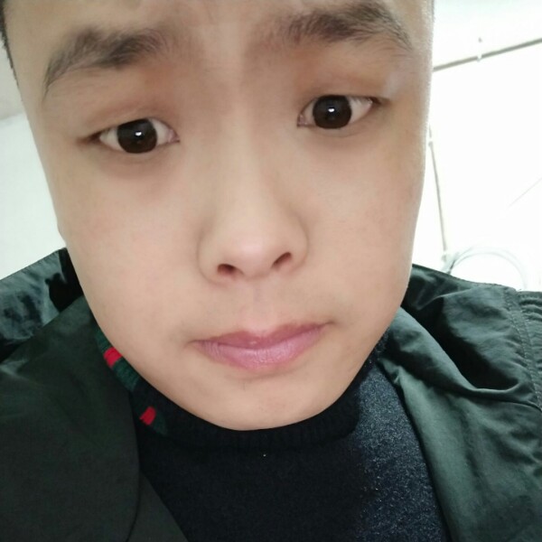 等待期待你的出现的照片