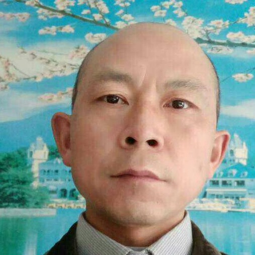 青山依然的照片