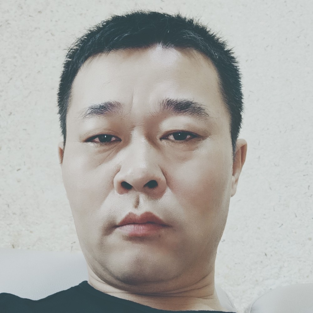 人海忙忙的照片