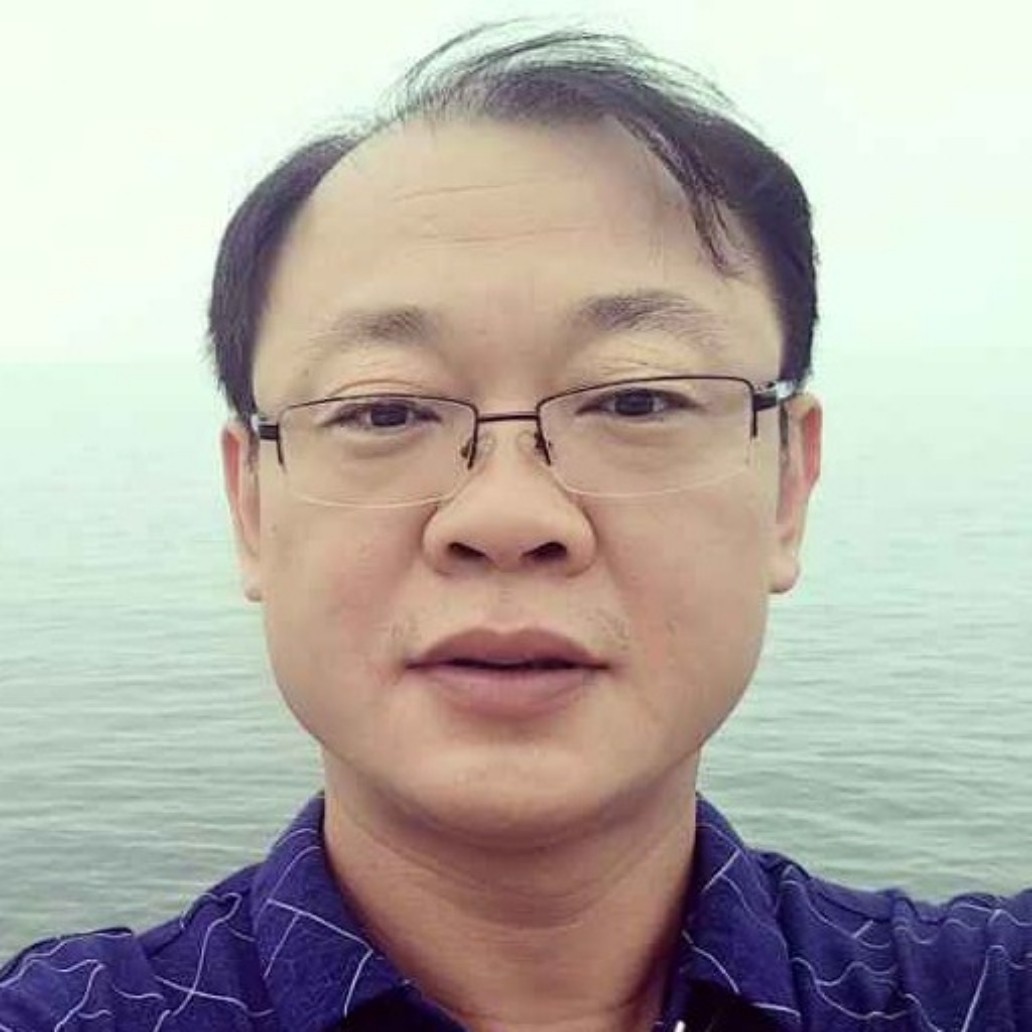 猫咪拿虚心的照片