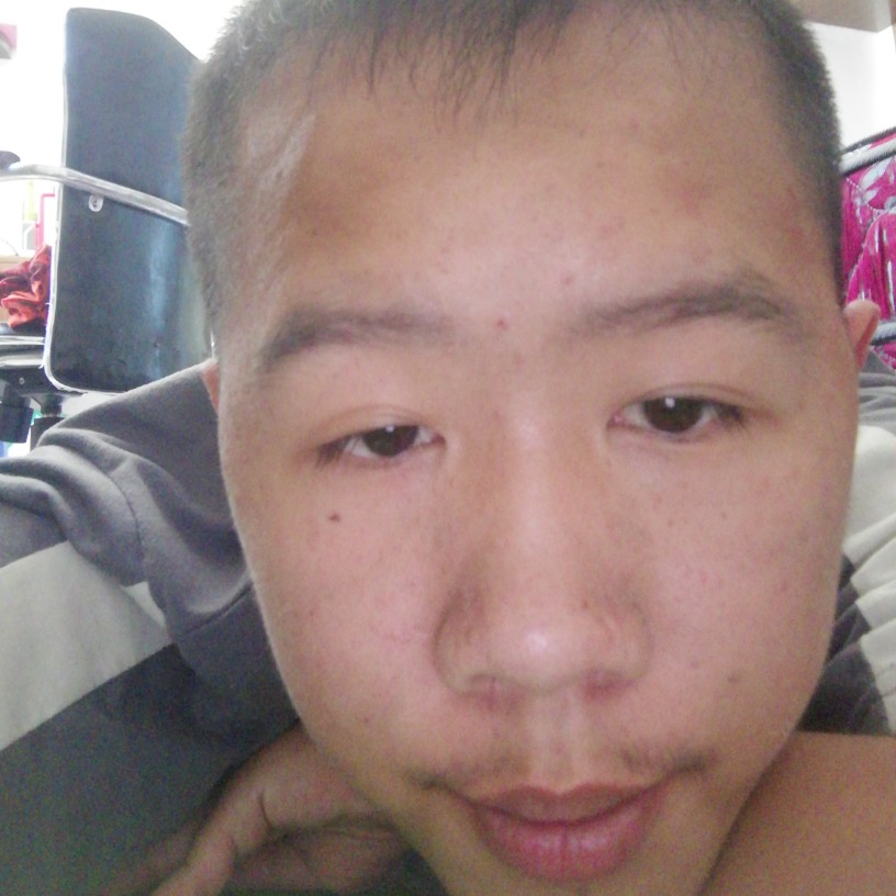 欢呼拿导师的照片