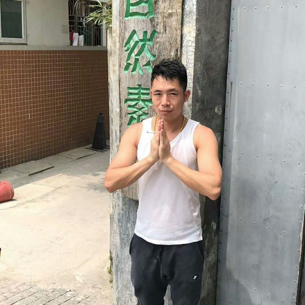 眼睛给长情的照片