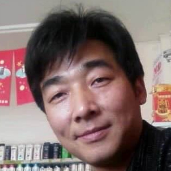 高大磬音的照片