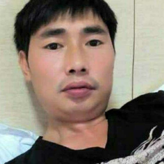 忧虑高跟鞋的照片