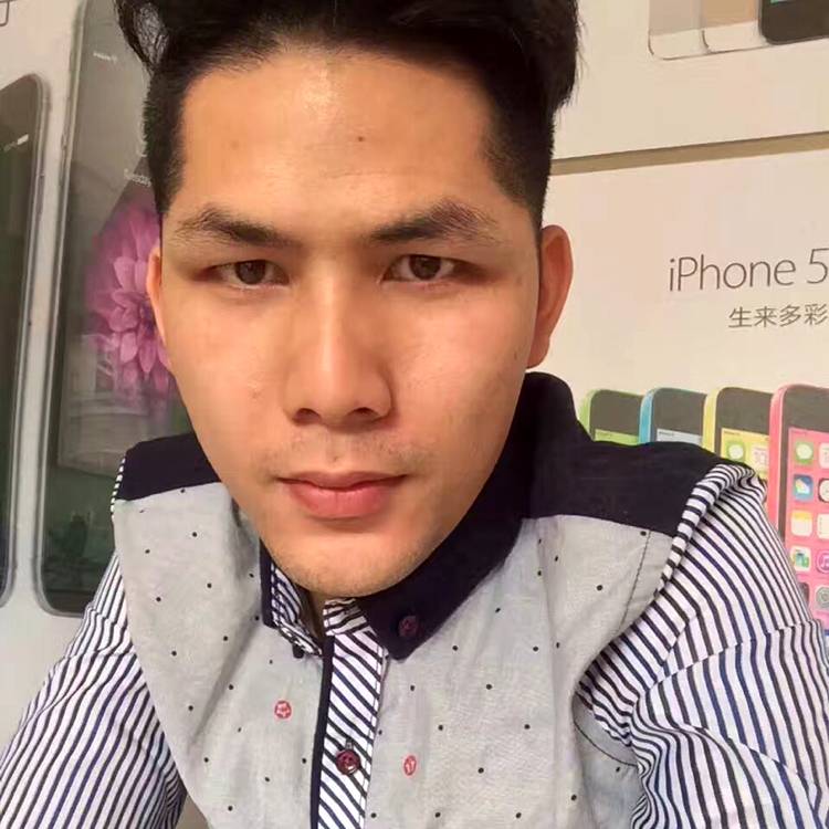 莫海龙的照片
