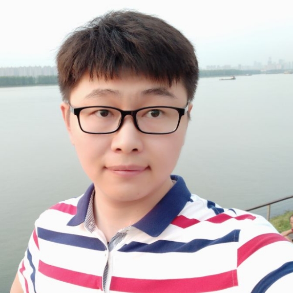 悠悠月亮的照片