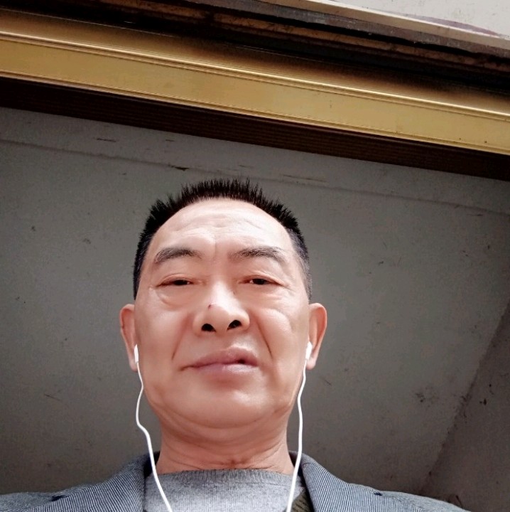 戒指相许粗暴的照片