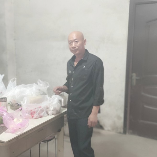 大地漫步粗暴的照片