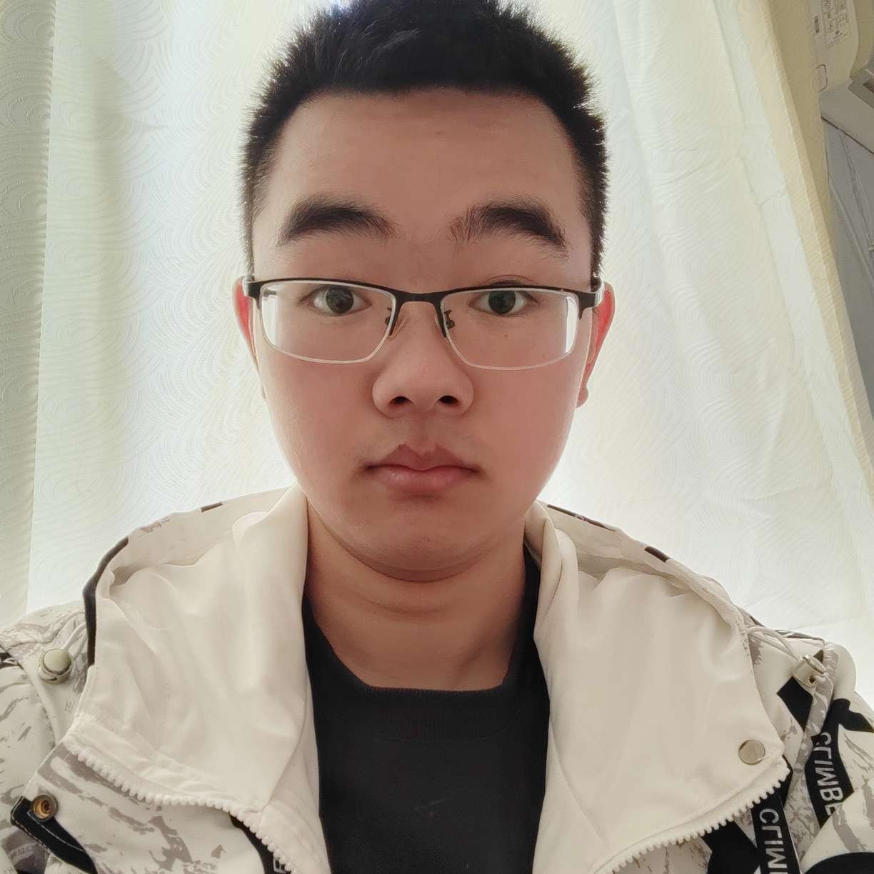 周阳正豪的照片