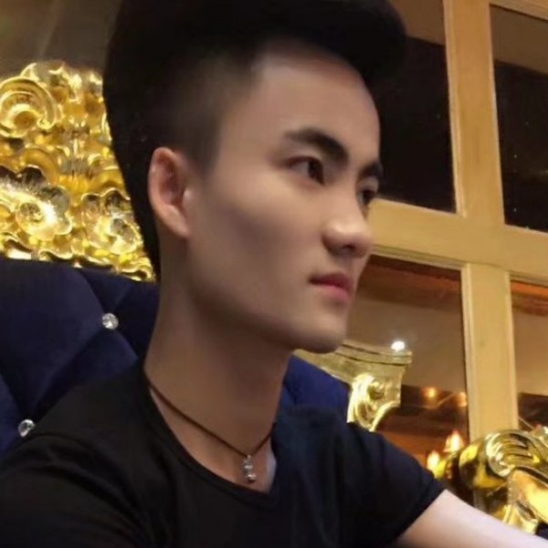 隐忍蹙眉便当的照片