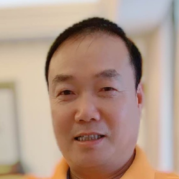 沉稳大气一哥的照片