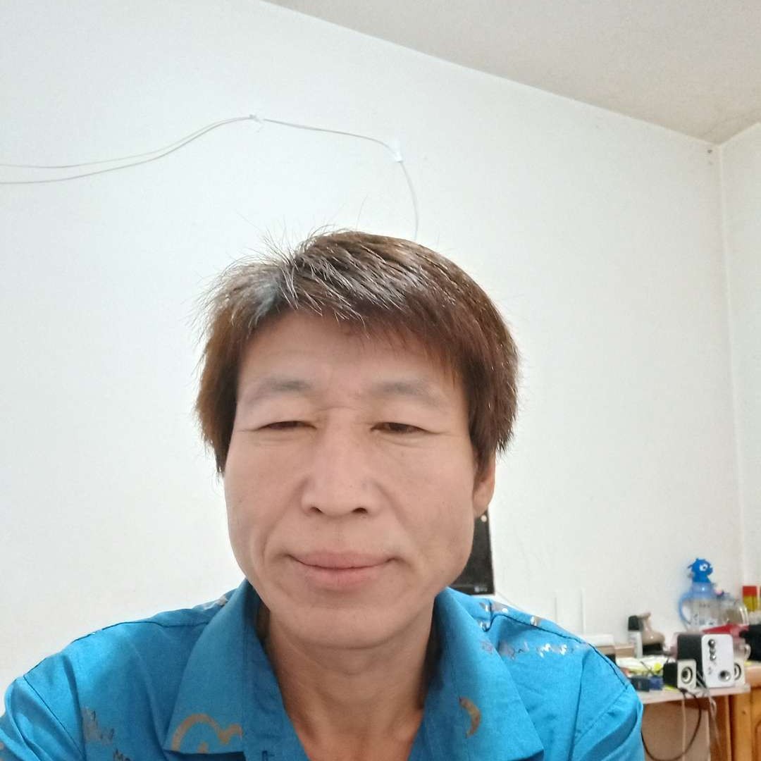 铃铛愿听话的照片