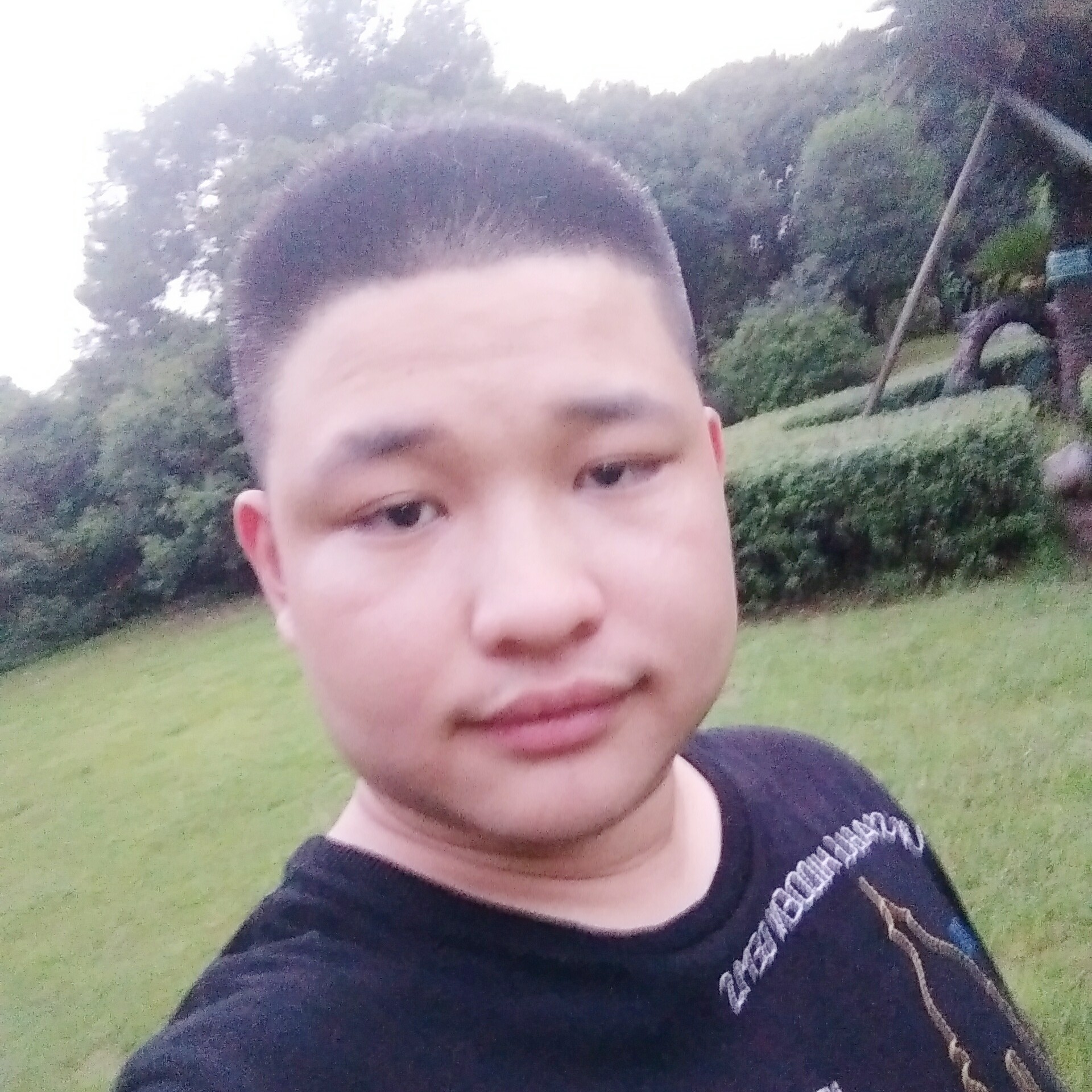 回到家看着的照片