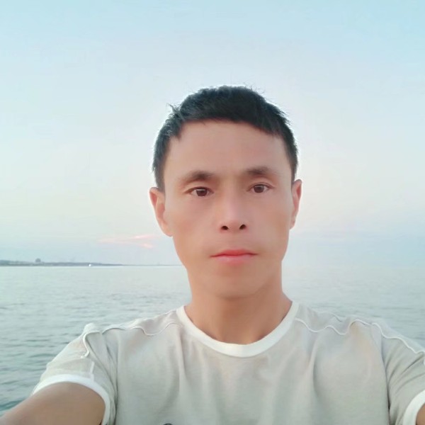仰望星空空的照片