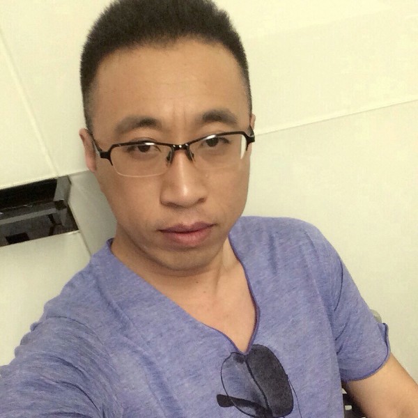 蜡烛浅吻过时疼的照片